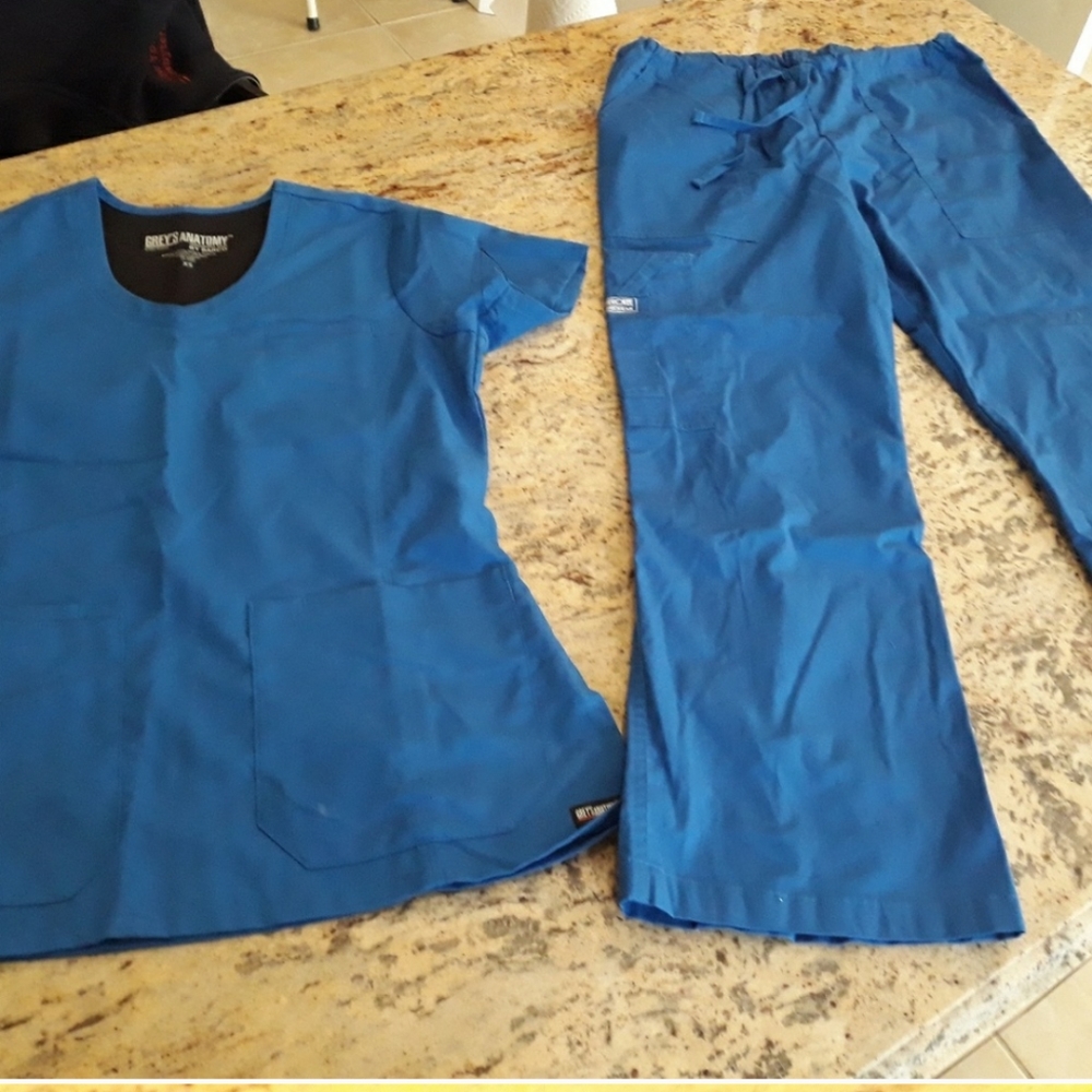 Royal blue scrubs. Make an offer!